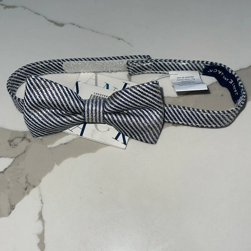 Janie and jack bow tie 2-5 years